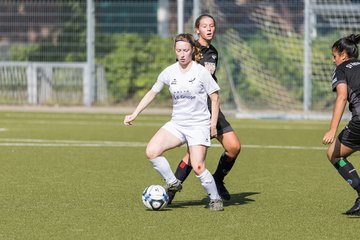 Bild 308 - wBJ Alstertal-Langenhorn - SV Henstedt-Ulzburg : Ergebnis: 4:1